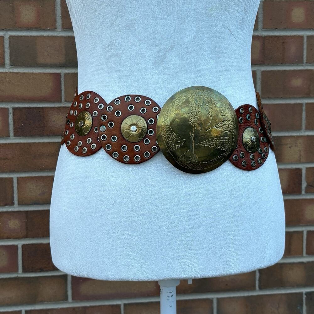 Women Wide Western Disc Waist Belt Cowgirl Boho-Concho Brown Grommet 28 in